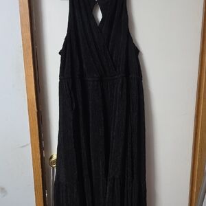 Torrid EUC Black Sleeveless Maxi Dress